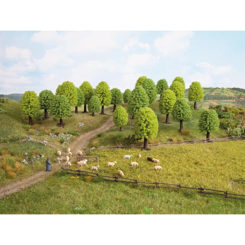 10 Arbres feuillus – NOCH 32901 – N/Z