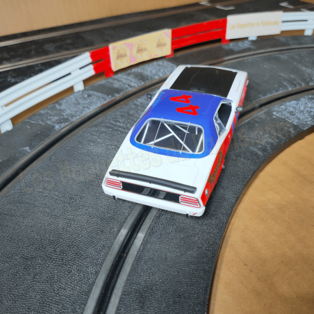 Plymouth Barracuda Spa Classique été 2023 - Jerome Washer n°44 - Scalextric C4525 - 1/32