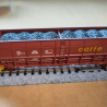 2 Wagons-trémies RENFE Faoos « SALTRA / CARFE », 4 essieux, chargés charbon, bruns, époques IV–V Arnold HN6671 – N 1/160