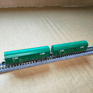Wagons couverts RENFE JPD « TEM », livrée verte, époque V Arnold HN6703 – N 1/160
