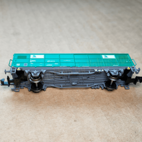 Wagons couverts RENFE JPD « TEM », livrée verte, époque V Arnold HN6703 – N 1/160