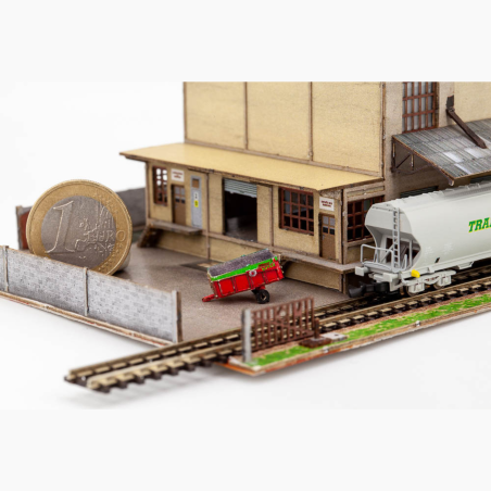 Silo céréalier béton fabriqué en laser cut.