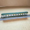 Voiture grandes lignes 1ʳᵉ classe « A9 » SNCF – N 1 :160 – Ép V – Minitrix 18464