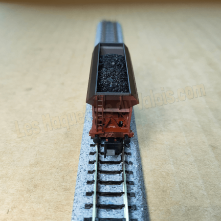 Wagon trémie type Fcs 092, DB, ep. IV - Minitrix 18905