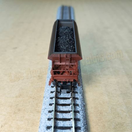 Wagon trémie type Fcs 092, DB, ep. IV - Minitrix 18905
