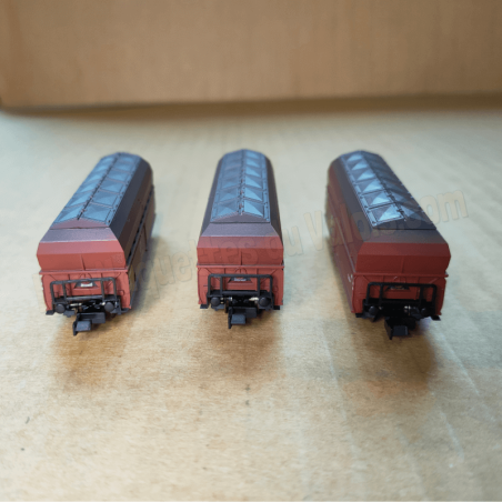 3 wagons trémies type Kkt-57, Ep III – DB – Minitrix 18268 – Échelle N (1:160)