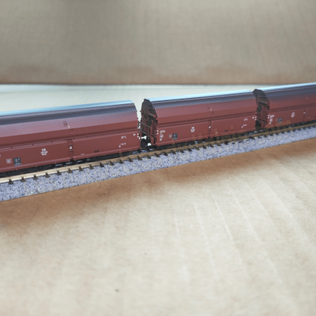 3 wagons trémies type Kkt-62, DB, Ep III – Minitrix 18270 – Échelle N (1 :160)
