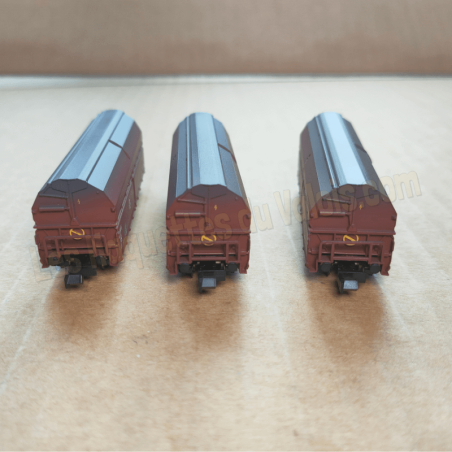 3 wagons trémies type Kkt-62, DB, Ep III – Minitrix 18270 – Échelle N (1 :160)