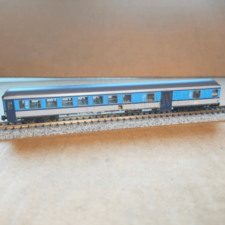 Voiture voyageurs type Bduu 497.2 « SVG » – N 1 :160 – Ép VI – Minitrix 18551