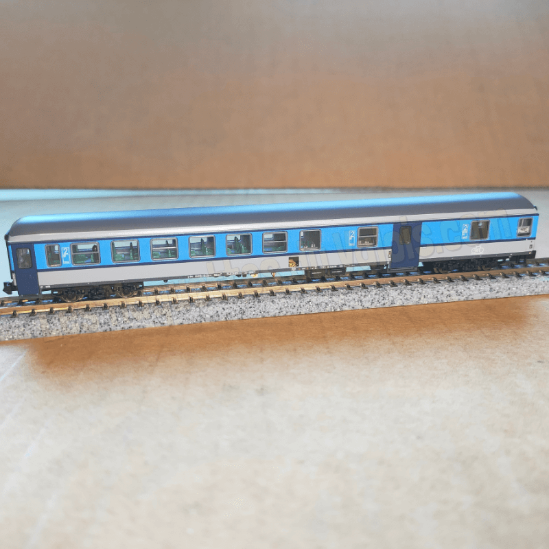 Voiture voyageurs type Bduu 497.2 « SVG » – N 1 :160 – Ép VI – Minitrix 18551