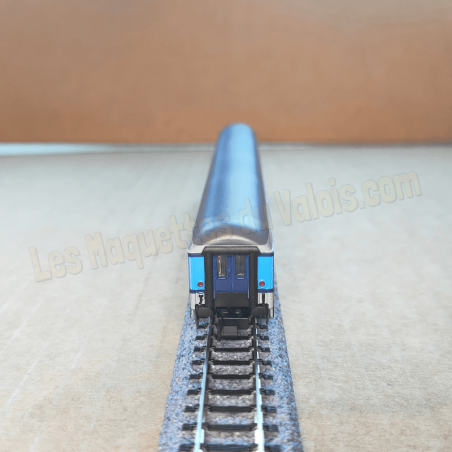 Voiture voyageurs type Bduu 497.2 « SVG » – N 1 :160 – Ép VI – Minitrix 18551