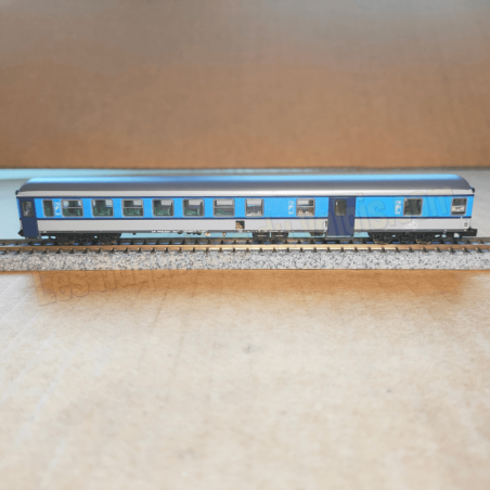 Voiture voyageurs type Bduu 497.2 « SVG » – N 1 :160 – Ép VI – Minitrix 18551