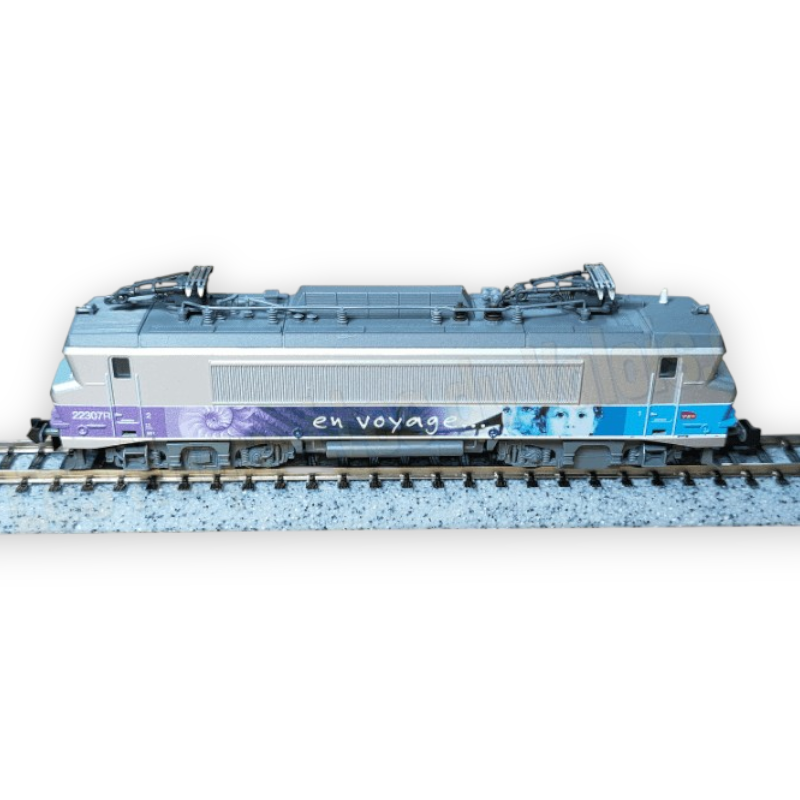 Locomotive électrique BB 22200, SNCF livré en voyage – Minitrix 16008 - EP IV-V, Échelle N 1:160