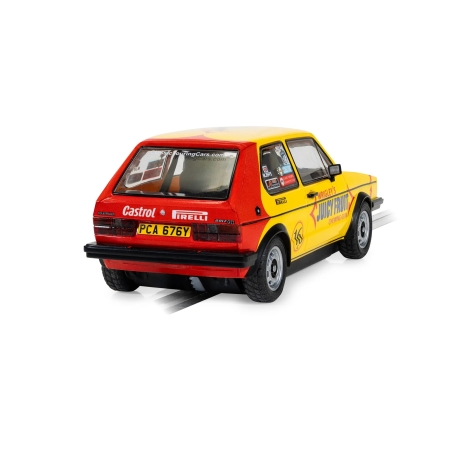 Volkswagen Golf MK1 Malcolm Jeffs Racing n°16, Scalextric C4625, échelle 1/32