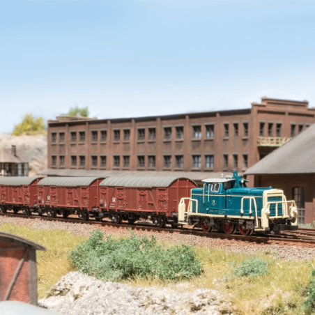 Coffret de train marchandises Deutsche Bundespost, locomotive diesel et trois wagons couverts, EP IV, Märklin 81359, Z 1/220